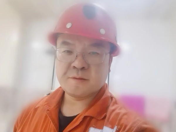 駐外基層一線，履職盡責有擔當